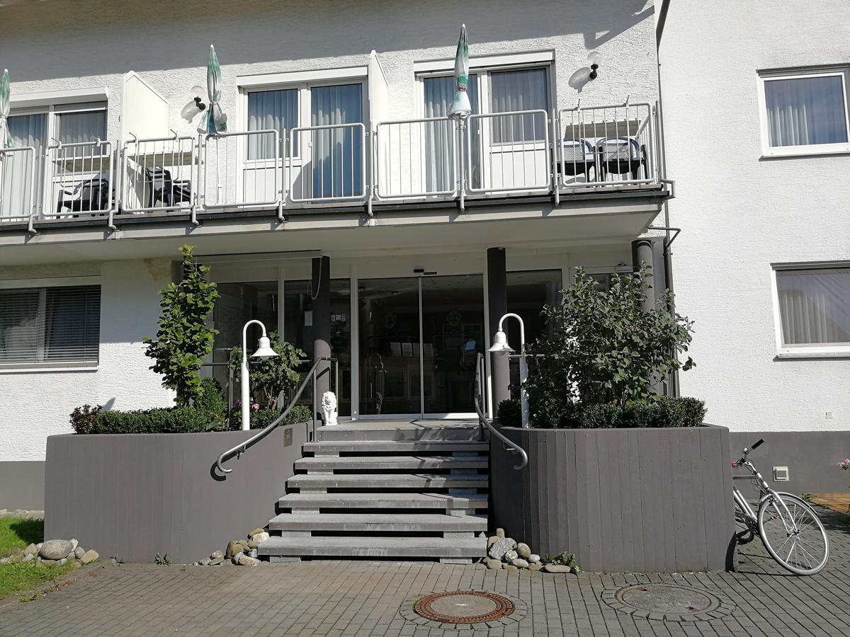Hotel Loewen Meckenbeuren Exterior photo